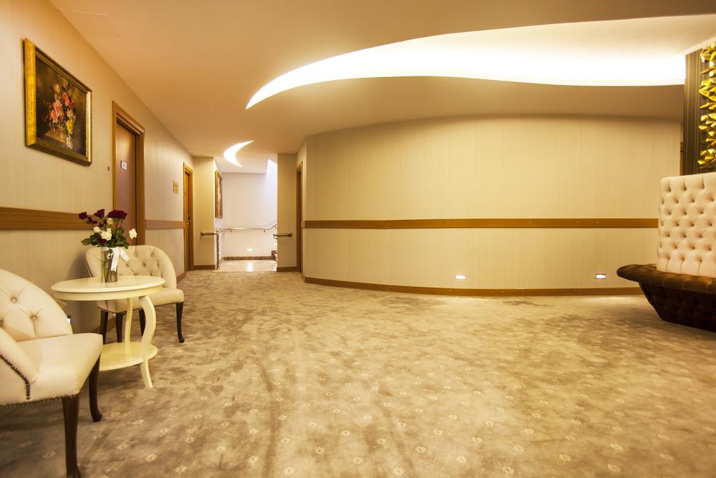 Cukurova Erten Hotel Adana Esterno foto