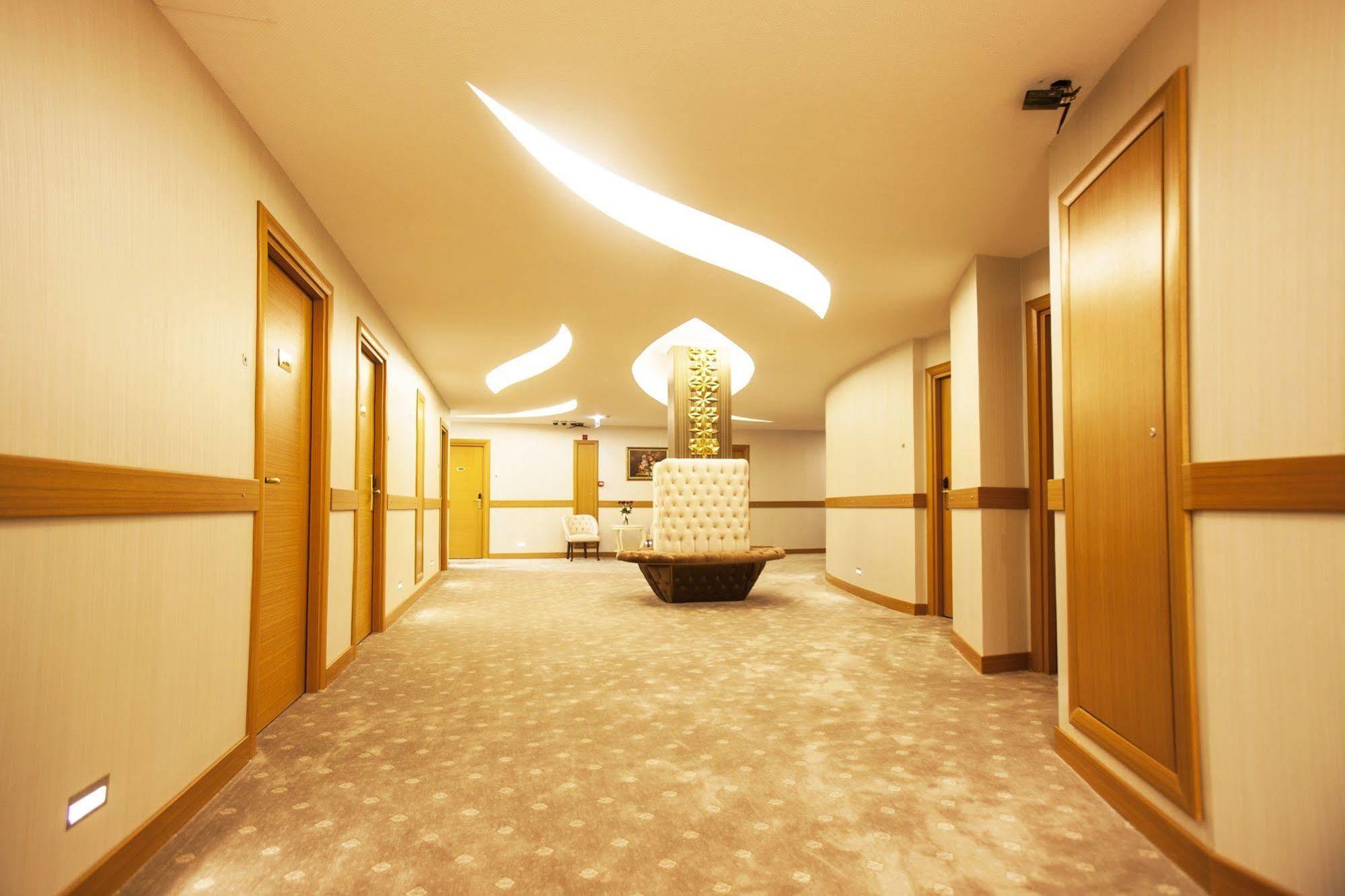 Cukurova Erten Hotel Adana Esterno foto
